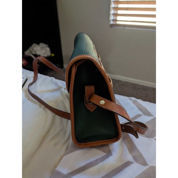 green and brown dooney and bourke purse - Picture 3 of 5